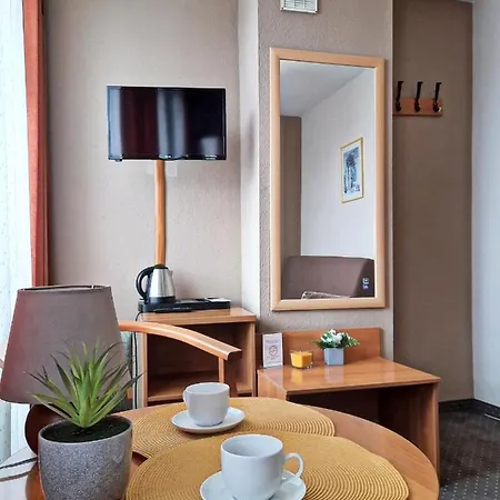 Rb Rooms&apartments Μπίντγκοστς