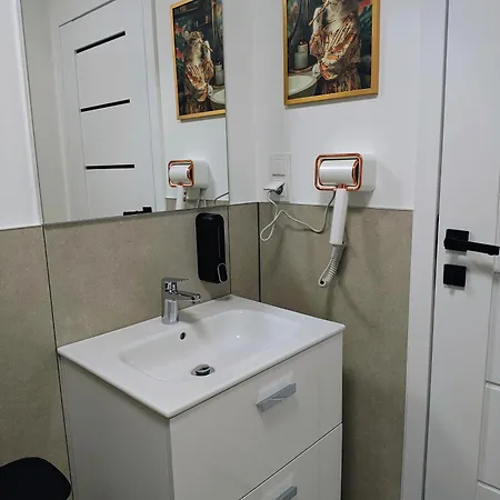 Apartment Rb Rooms&apartments *