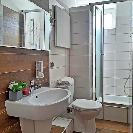 Apartament Rb Rooms&apartments *